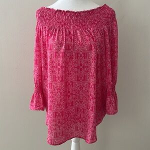 Pink off the shoulder top Size‎ M